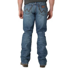 Western Denim Store 47 Wrangler Men's Retro Relaxed Fit Bootcut Buxley Jean