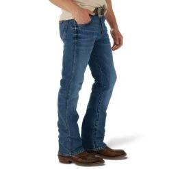Wrangler Men's Retro 77 Slim Jeans -Western Denim Store 77MWZMP 4